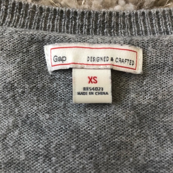 Gap v-neck sweater tunic - Picture 2 of 3